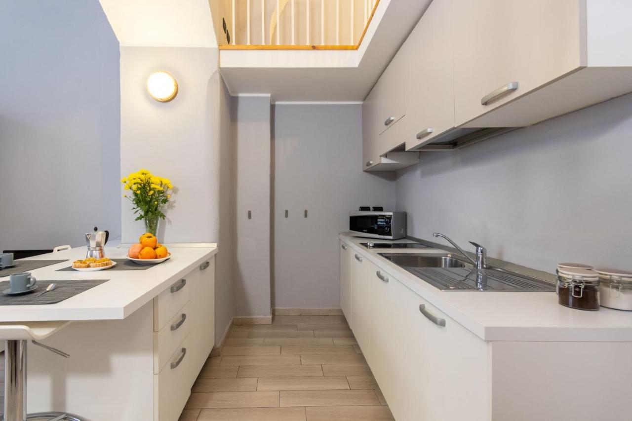Studio In Piazza Della Consolata By Wonderful Italy Apartment Turin Ngoại thất bức ảnh